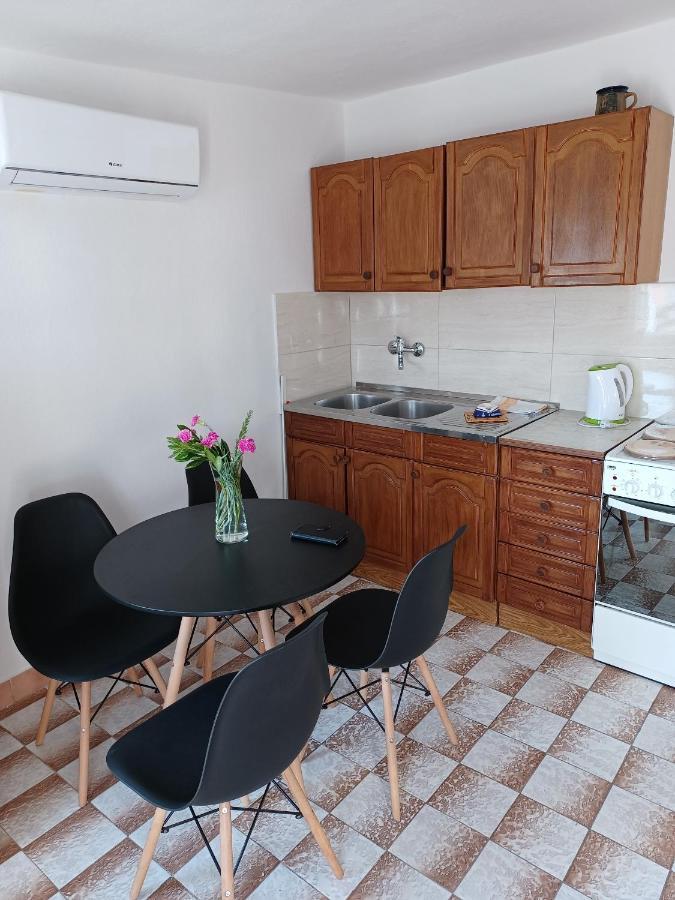 Apartments With A Parking Space Pag - 6325 Pag Town Luaran gambar